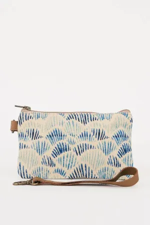 Bolso de mano pequeño con dibujos conchas azules