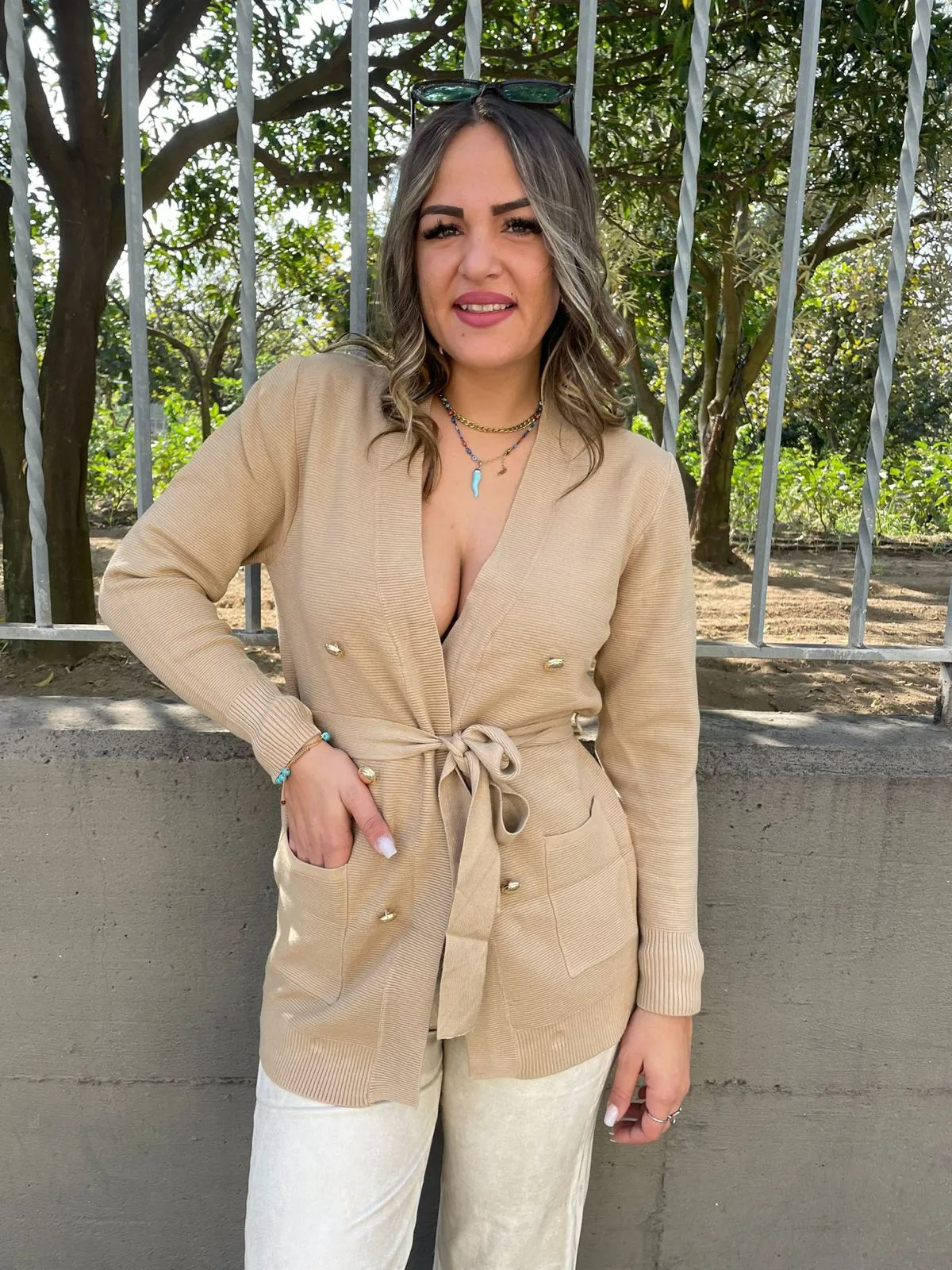 Cardigan tinta unita con cintura