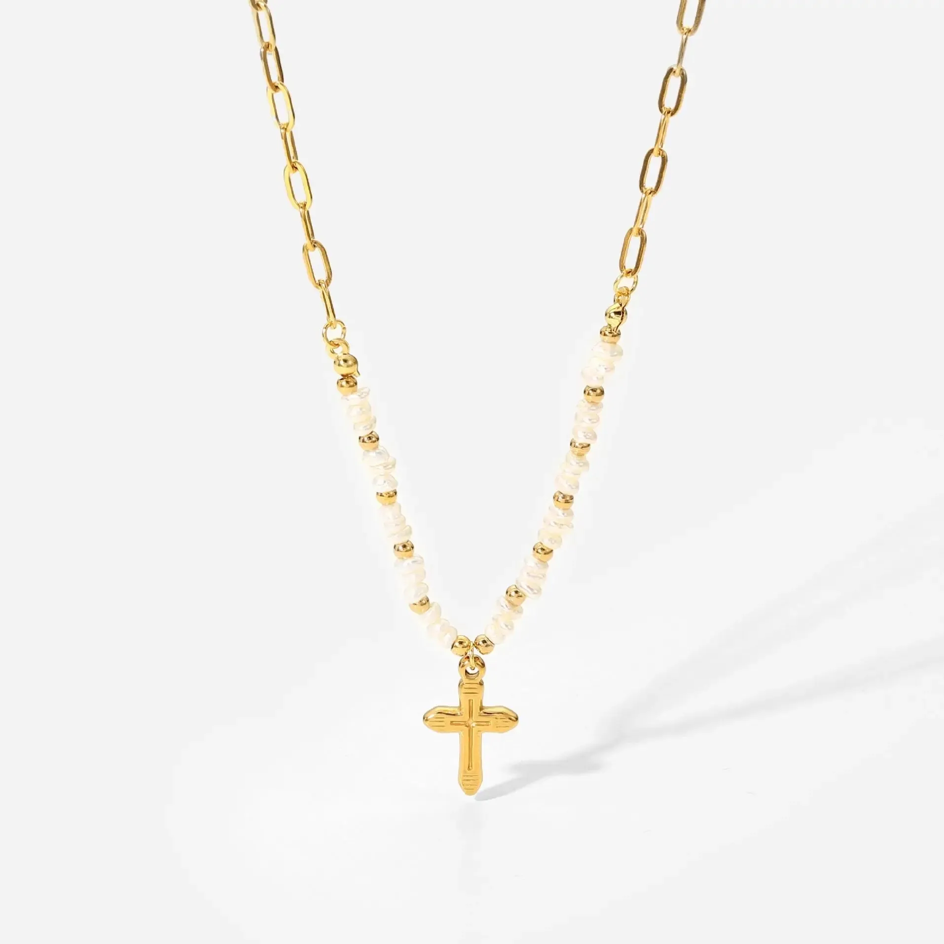Crucecita Pearl Necklace 18”, Pearl & Stainless Steel