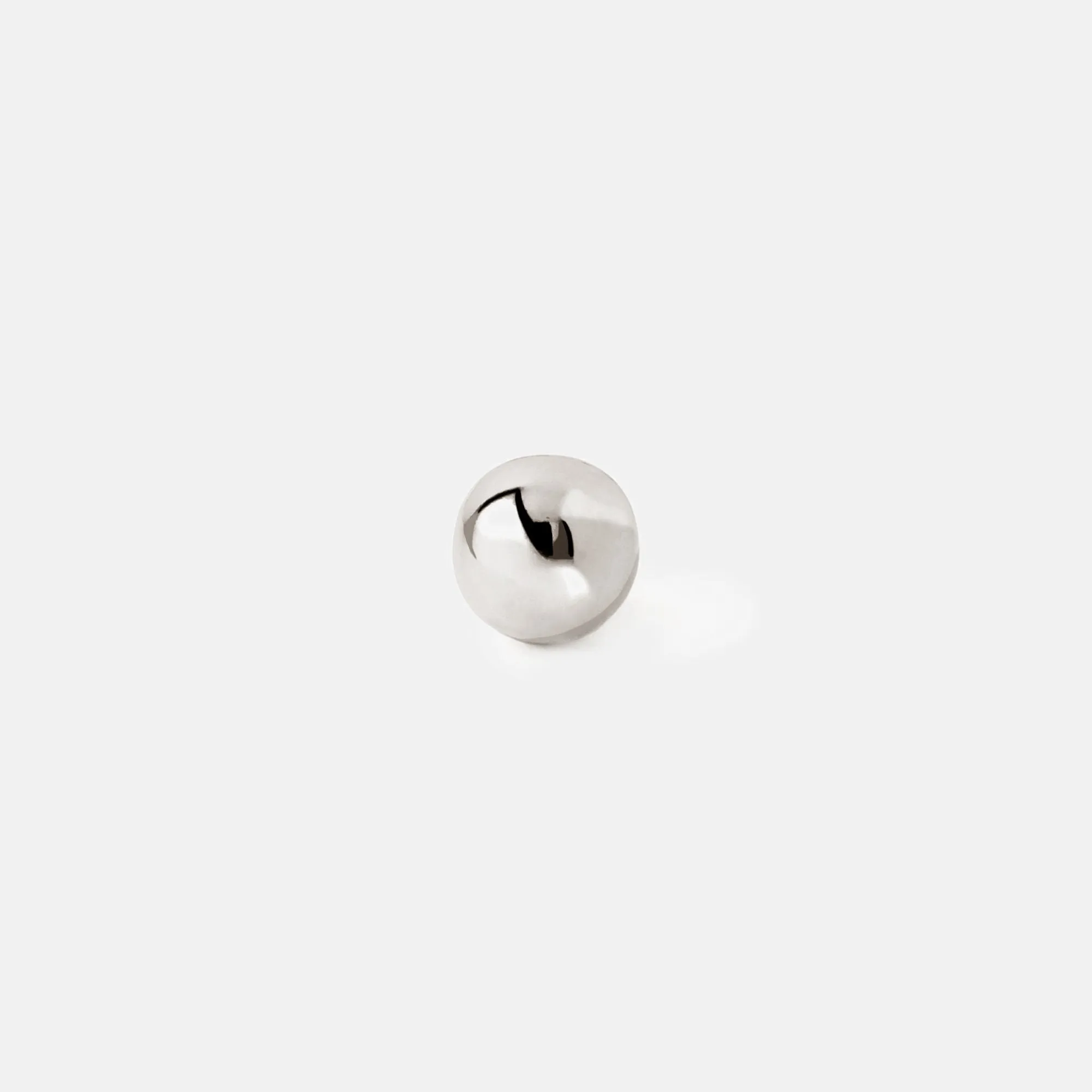 Dots 5mm Silver Earring