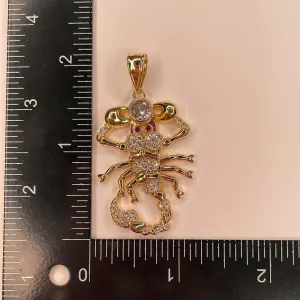 Oro Laminado Charm [D02-5B]