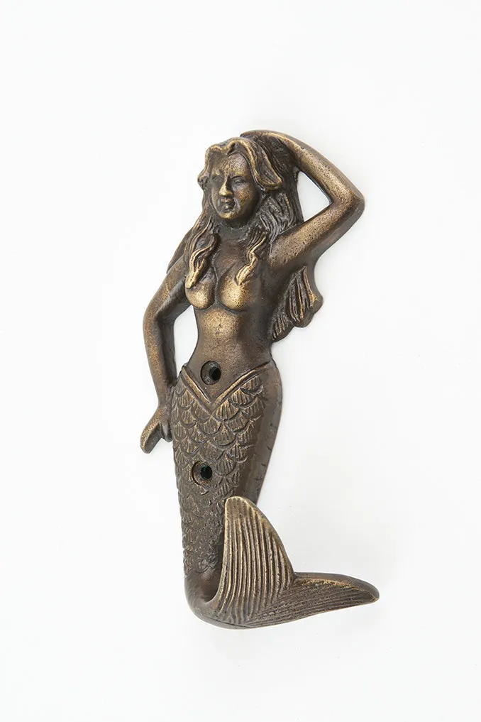 Perchero de metal forma de sirena